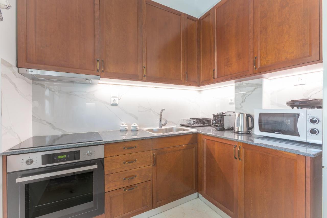 Beautiful And Comfortable Apartment At Marina Zeas พีเรียส ภายนอก รูปภาพ