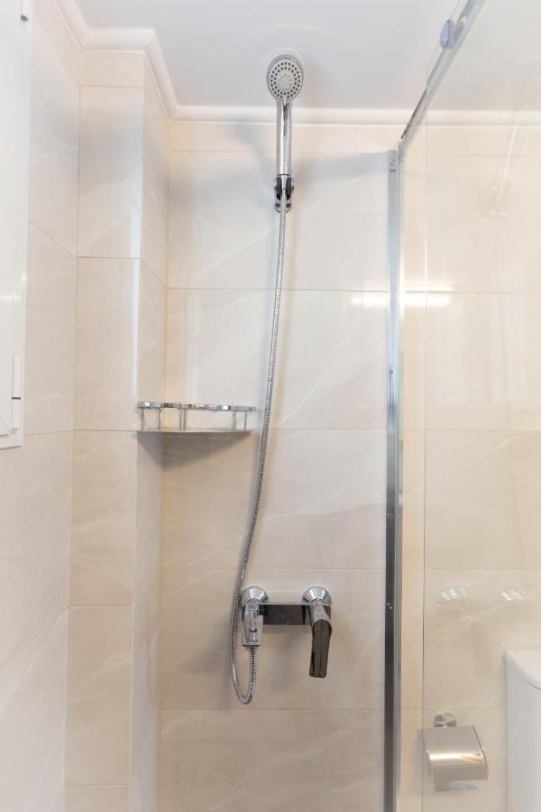 Beautiful And Comfortable Apartment At Marina Zeas พีเรียส ภายนอก รูปภาพ